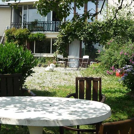 Villa Dinant La Bergeronnette Avec La Chaleur Du Feu De Bois Et Le Jardin Exterior foto